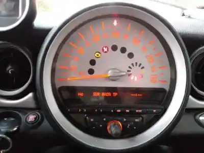 Peça sobressalente para automóvel em segunda mão quadrante por bmw mini (r56) one d referências oem iam 923242702 e3-a2-50-2 62116977077