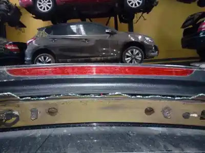 Автозапчастина б/у центральний гампов для AUDI Q5 (8R) 2.0 TDI quattro (110KW) Посилання на OEM IAM   