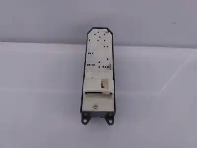 Second-hand car spare part left front power window switch for toyota rav 4 advance oem iam references  e3-b2-18-4 