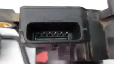 Second-hand car spare part accelerator pedal for renault kangoo furgón compact comfort oem iam references 8200436864 e2-a1-44-1 