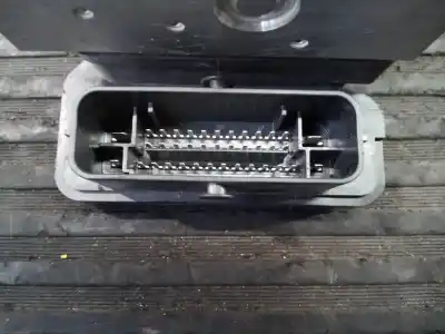 Peça sobressalente para automóvel em segunda mão abs por renault clio iv technofeel referências oem iam 476605492r p3-a8-5-3 2265106516