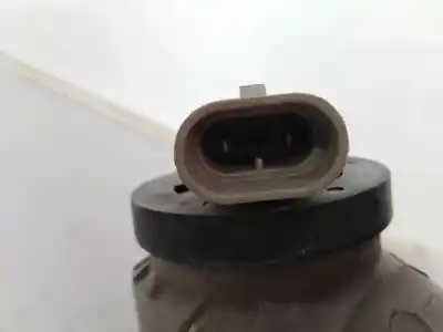 Second-hand car spare part left fog light for toyota rav 4 (a2) 2.0 d-4d executive 4x4 (2003->) oem iam references 8122042050  