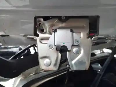 Pezzo di ricambio per auto di seconda mano Baule / Serratura Del Cancello per MERCEDES-BENZ CLASE A (W176) A 180 CDI (176.000) Riferimenti OEM IAM   