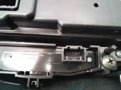 Автозапчастина б/у клімат-контроль для nissan x-trail (t32) tekna 4x4 посилання на oem iam 275004ea0a e3-b4-37-3 