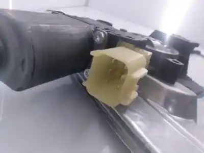Автозапчасти б/у регулятор стекла переднего правого за ford kuga (cbs) titanium ссылки oem iam 0130822733 e2-b3-19-2 