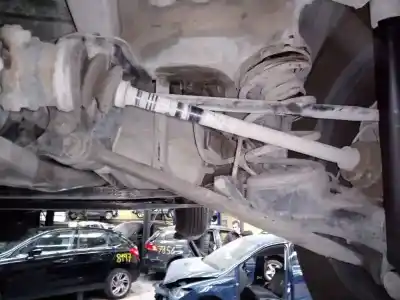 Автозапчастина б/у трансмісія задня права для TOYOTA RAV 4 (A2) 2.0 D-4D Executive 4X4 (2003->) Посилання на OEM IAM 4233042031  