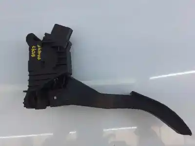 Tweedehands auto-onderdeel gaspedaal voor volkswagen passat lim. (3g2) sport bmt oem iam-referenties 5q1723503h