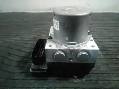 Second-hand car spare part abs for kia cee´d drive oem iam references 6158945200 p3-a8-22-3 a258930800