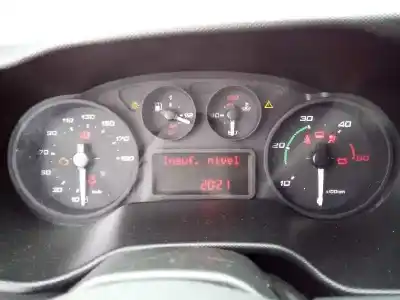 Автозапчастина б/у панель інструментів для iveco daily furgón fg h2 33 s ... v batalla 3520 посилання на oem iam 5801815717 e3-b6-46-1 a2c84155001