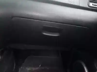Автозапчасти б/у бардачок за ssangyong rexton rx 270 full ссылки oem iam 7798808b00hcn