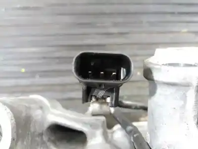 Peça sobressalente para automóvel em segunda mão compressor de ar condicionado a/a a/c por mercedes clase c (w205) lim. c 220 cdi bluetec (205.004) referências oem iam a0008303902 p3-a1-20-2 a01008207663