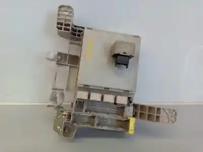 Second-hand car spare part fuse box unit for toyota land cruiser (j12) 3.0 turbodiesel oem iam references 06003a14  