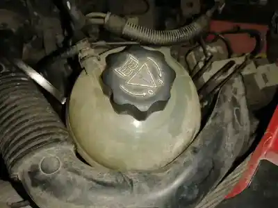 Pièce détachée automobile d'occasion vase d'expansion de liquide de refroidissement pour peugeot 206 berlina 1.4 hdi références oem iam   
