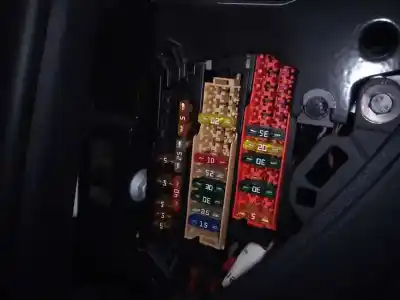 Second-hand car spare part fuse box unit for audi q5 2.0 16v tdi oem iam references   