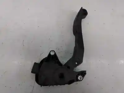 Second-hand car spare part accelerator pedal for renault master kipper l2h1 3.5t oem iam references 180101626ra e2-a1-32-2 6pv00997801