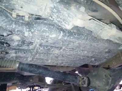 Peça sobressalente para automóvel em segunda mão depósito de combustível por toyota hilux (kun) 2.5 turbodiesel referências oem iam 