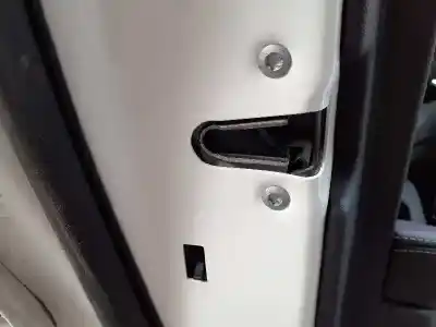 Peça sobressalente para automóvel em segunda mão fechadura da porta traseira esquerda por mercedes clase c (w205) lim. c 220 cdi bluetec (205.004) referências oem iam 