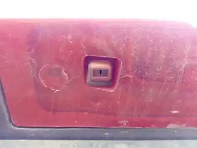 Second-hand car spare part central brake light for volvo xc90 2.4 diesel cat oem iam references   