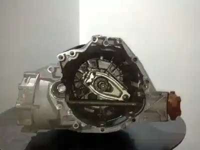 Second-hand car spare part gearbox for audi q5 (8r) 2.0 tdi advance quattro (130kw) oem iam references lrv m1-a1-119 14110411