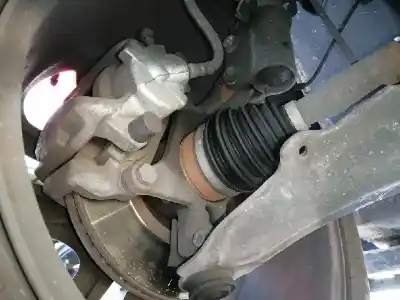 İkinci el araba yedek parçası ÖN SAG KNUCKLE için RENAULT CAPTUR  OEM IAM referansları   