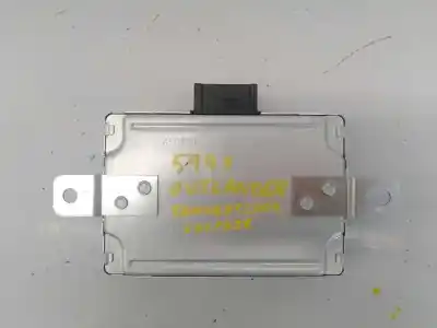 Автозапчастина б/у електронний модуль для mitsubishi outlander (gf0) motion 2wd посилання на oem iam 8638a053 e3-a2-13-2 