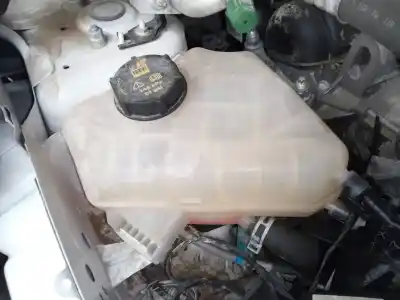 Автозапчасти б/у расширительный депозит за ford ka+ black / white ссылки oem iam 
