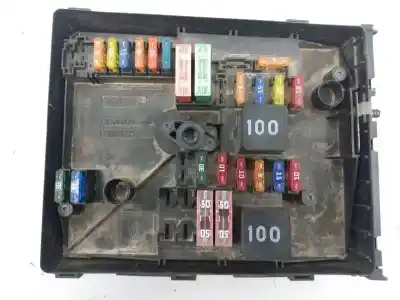 Second-hand car spare part fuse box unit for volkswagen scirocco (137) 1.4 tsi (118kw) oem iam references 8h2806099028 e2-a1-4-2 