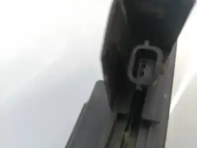 Second-hand car spare part front right door lock for dacia sandero stepway oem iam references 805026816rg e1-a1-12-2 