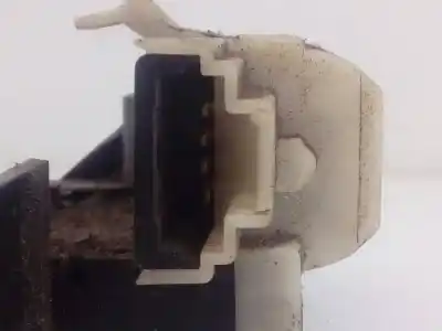 Second-hand car spare part trunk lock for renault clio iii authentique oem iam references 8200076240e e1-a1-8-2 