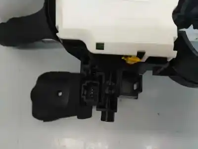 Pezzo di ricambio per auto di seconda mano comando pulito per renault kadjar business 4x4 riferimenti oem iam 255678341ra e2-a1-42-7 