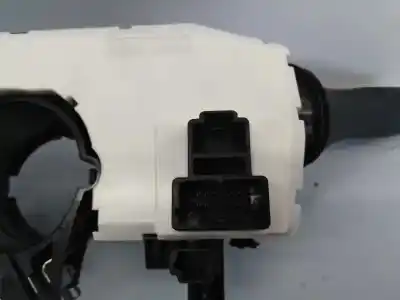 Pezzo di ricambio per auto di seconda mano comando pulito per renault kadjar business 4x4 riferimenti oem iam 255678341ra e2-a1-42-7 