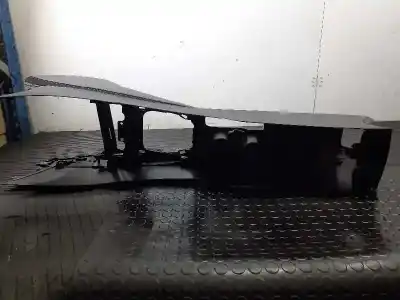 Pezzo di ricambio per auto di seconda mano console centrale per audi q3 (8u) 2.0 tdi (130kw) advance quattro riferimenti oem iam 8u0864981a p2-b2-19 8u0862533