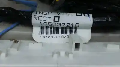 Second-hand car spare part interior light for renault kadjar business 4x4 oem iam references 165037210 e2-a1-37-2 