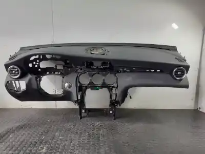 Pezzo di ricambio per auto di seconda mano Pannello per MERCEDES-BENZ CLASE GLC COUPE (BM 253) (6.2016->) GLC 220 d 4Matic (253.305) Riferimenti OEM IAM  P2-A3-1 