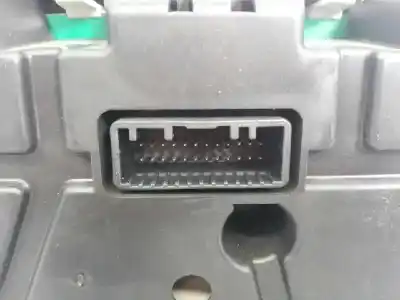 Peça sobressalente para automóvel em segunda mão quadrante por renault clio iv expression referências oem iam 248108588r e2-a1-33-7 vpcrrf10849ej