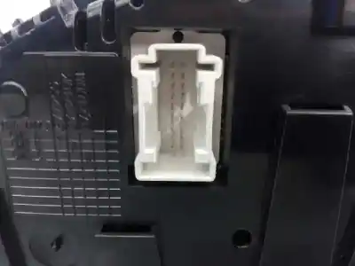 Peça sobressalente para automóvel em segunda mão quadrante por citroen c4 lim. feel edition referências oem iam 9812831980 e3-b2-23-4 a2c97398301