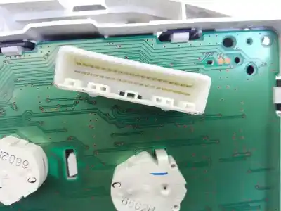 Peça sobressalente para automóvel em segunda mão quadrante por nissan note (e11e) acenta referências oem iam eu9u30d e3-b4-21-2 7710833