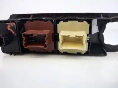 Автозапчастина б/у передні вікний вмикач для renault captur dynamique посилання на oem iam  e3-b5-2-2 