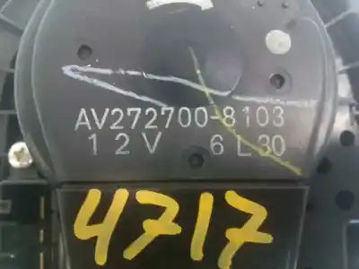 Автозапчастина б/у вентилятор опалення для toyota corolla (e15) premium посилання на oem iam av2727008103 e2-b4-9-2 