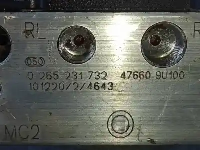 Peça sobressalente para automóvel em segunda mão abs por nissan note (e11e) tekna referências oem iam 476609u100 p3-b8-22-4 0265231732