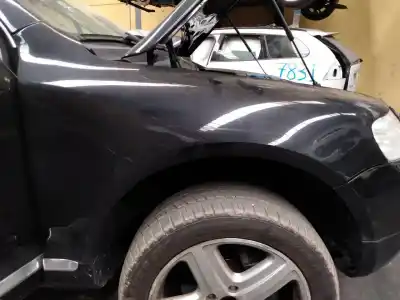 Автозапчастина б/у передне праве крило для VOLKSWAGEN TOUAREG (7L6) 3.0 V6 TDI DPF Посилання на OEM IAM   