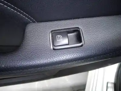 Recambio de automóvil de segunda mano de mando elevalunas trasero izquierdo para mercedes clase e (w212) lim. 220 cdi blueefficiency (212.002) referencias oem iam 