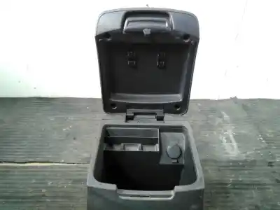Автозапчасти б/у центральная консоль за nissan pathfinder (r51) 2.5 dci xe ссылки oem iam 96910eb301 p2-b3-19 