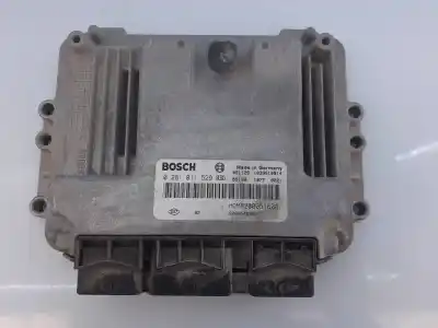 Gebrauchtes Autoersatzteil ecu-motorsteuergerät uce motorsteuergerät zum renault trafic combi (ab 4.01) 6 - plazas (l2h1) acristalado parcial 2.9t combi largo oem-iam-referenzen 0281011529  8200051608