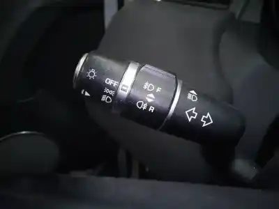 Peça sobressalente para automóvel em segunda mão comutador de piscas  por land rover evoque pure referências oem iam 