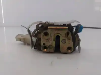 Second-hand car spare part left front door lock for renault maxity fg 130.35/45 oem iam references  e1-a1-20-1 