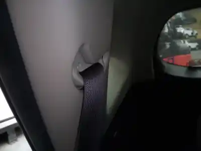 Second-hand car spare part rear right seat belt for kia carens ( ) drive oem iam references 