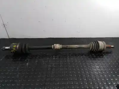Recambio de automóvil de segunda mano de TRANSMISION DELANTERA DERECHA para KIA SPORTAGE  referencias OEM IAM  P1-B6-28 