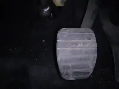 Автозапчастина б/у педаль гальм для RENAULT CAPTUR Zen Посилання на OEM IAM   