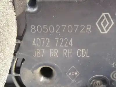 Peça sobressalente para automóvel em segunda mão fechadura da porta traseira direita por renault captur zen referências oem iam 805027072r e1-a1-32-1 